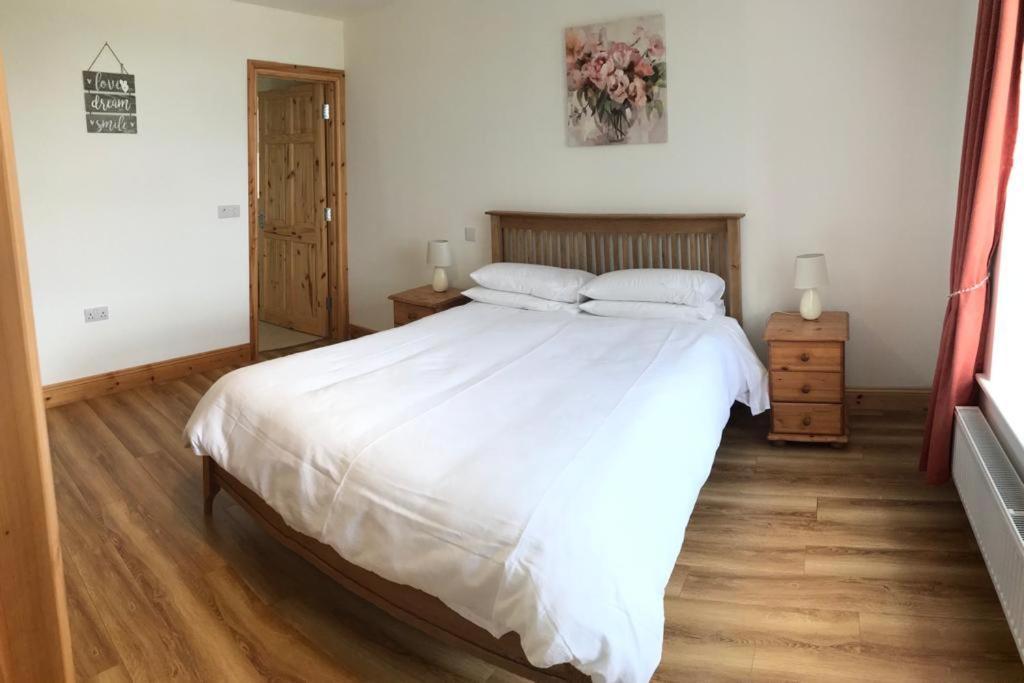 Joes Cottage Clarecastle Екстер'єр фото